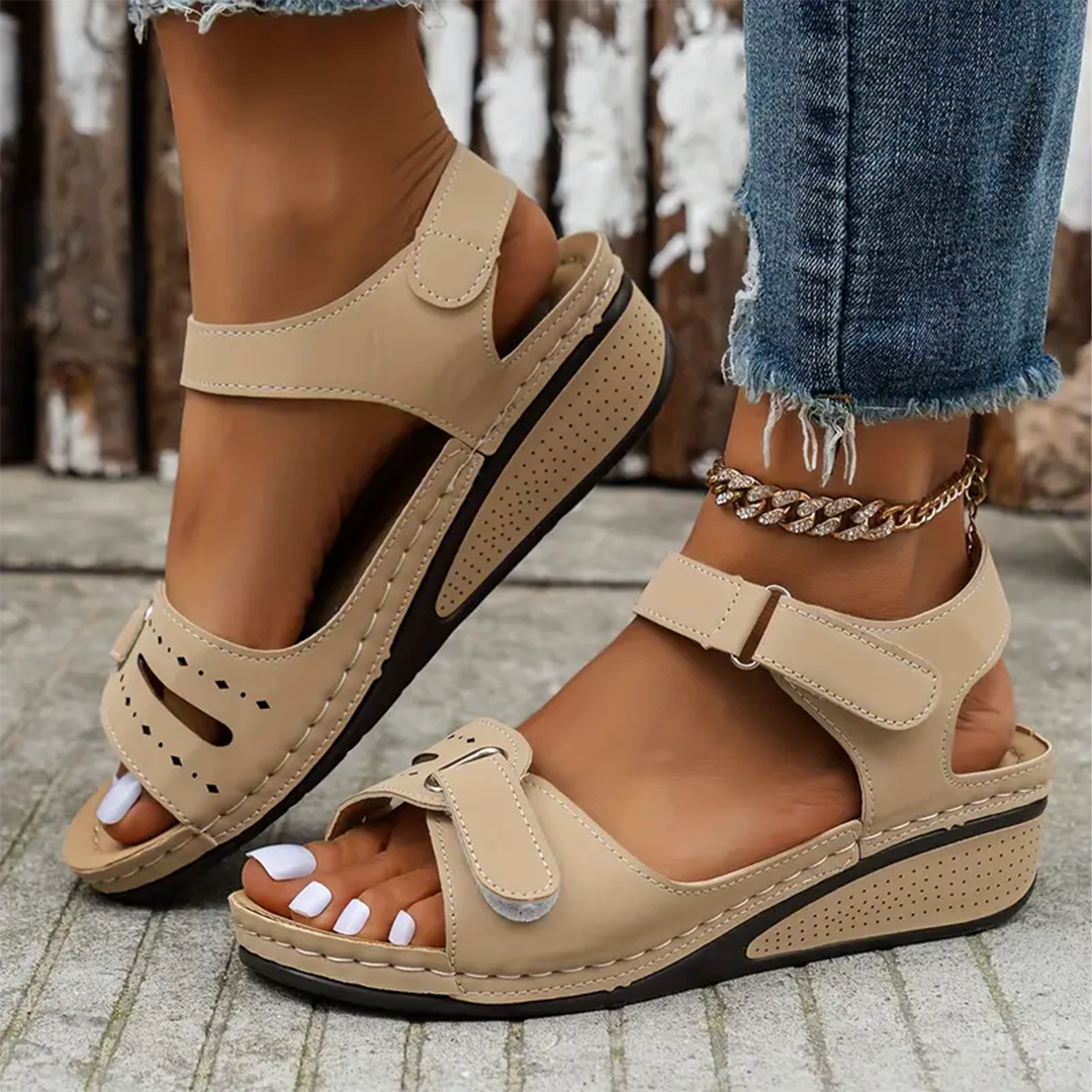 Comfyfleek Haken & Schleife Knöchelriemen Wedge Sport Sandalen